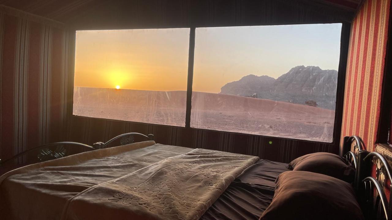 Friend Wadi Rum Extérieur photo