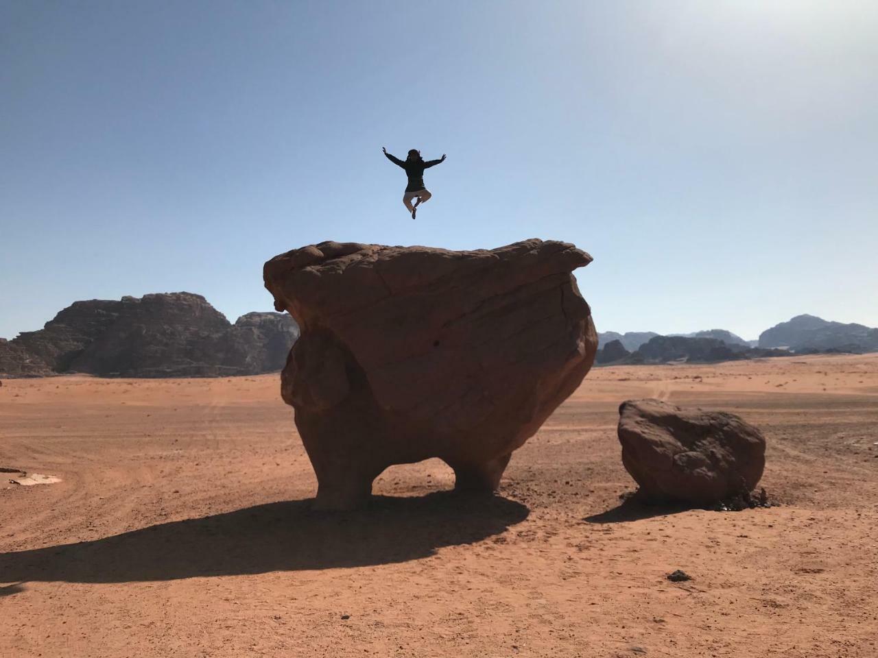 Friend Wadi Rum Extérieur photo