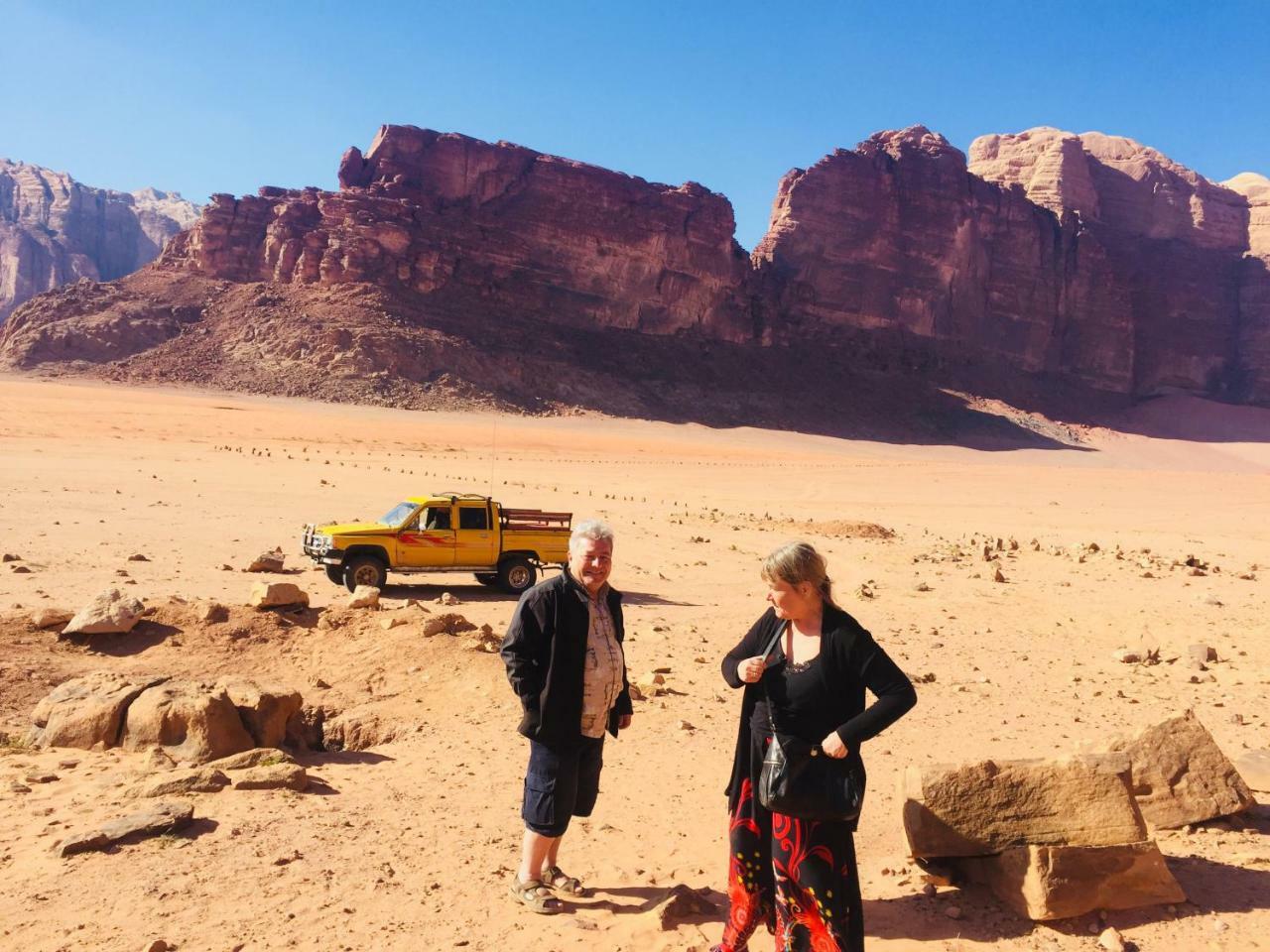 Friend Wadi Rum Extérieur photo