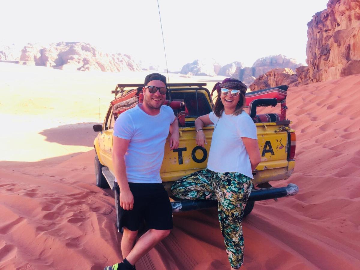 Friend Wadi Rum Extérieur photo